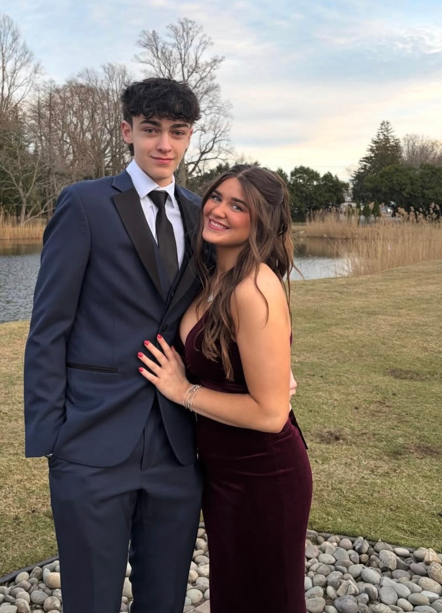 V-Neck Burgundy Velvet Prom Dress Open Back Evening Dress