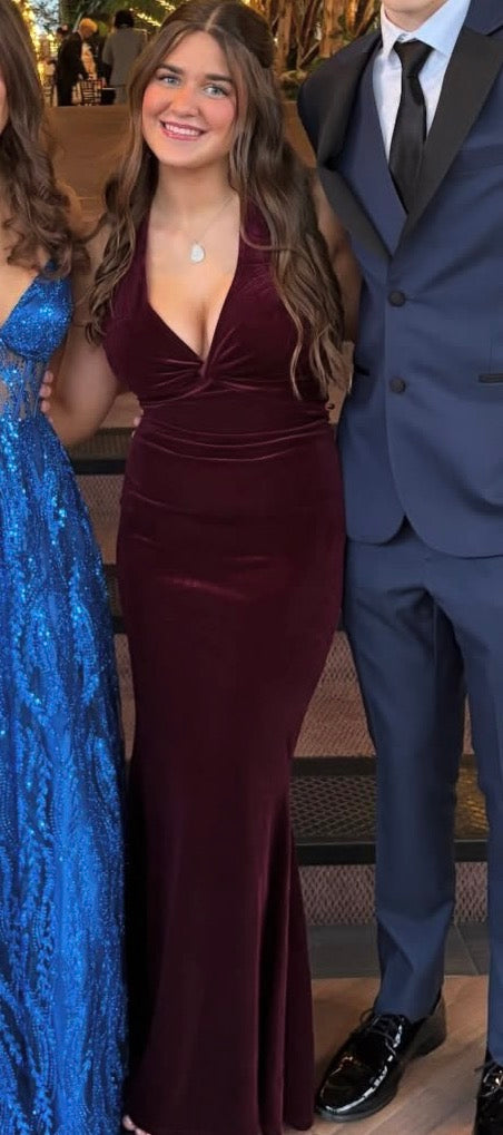 V-Neck Burgundy Velvet Prom Dress Open Back Evening Dress