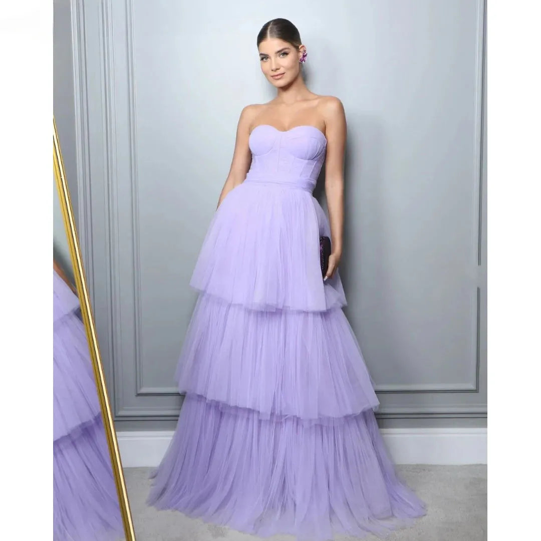 Elegant Lavender Tulle Prom Dress A-Line Strapless Tiered Ruched Formal Evening Dress Floor Length Party Gown