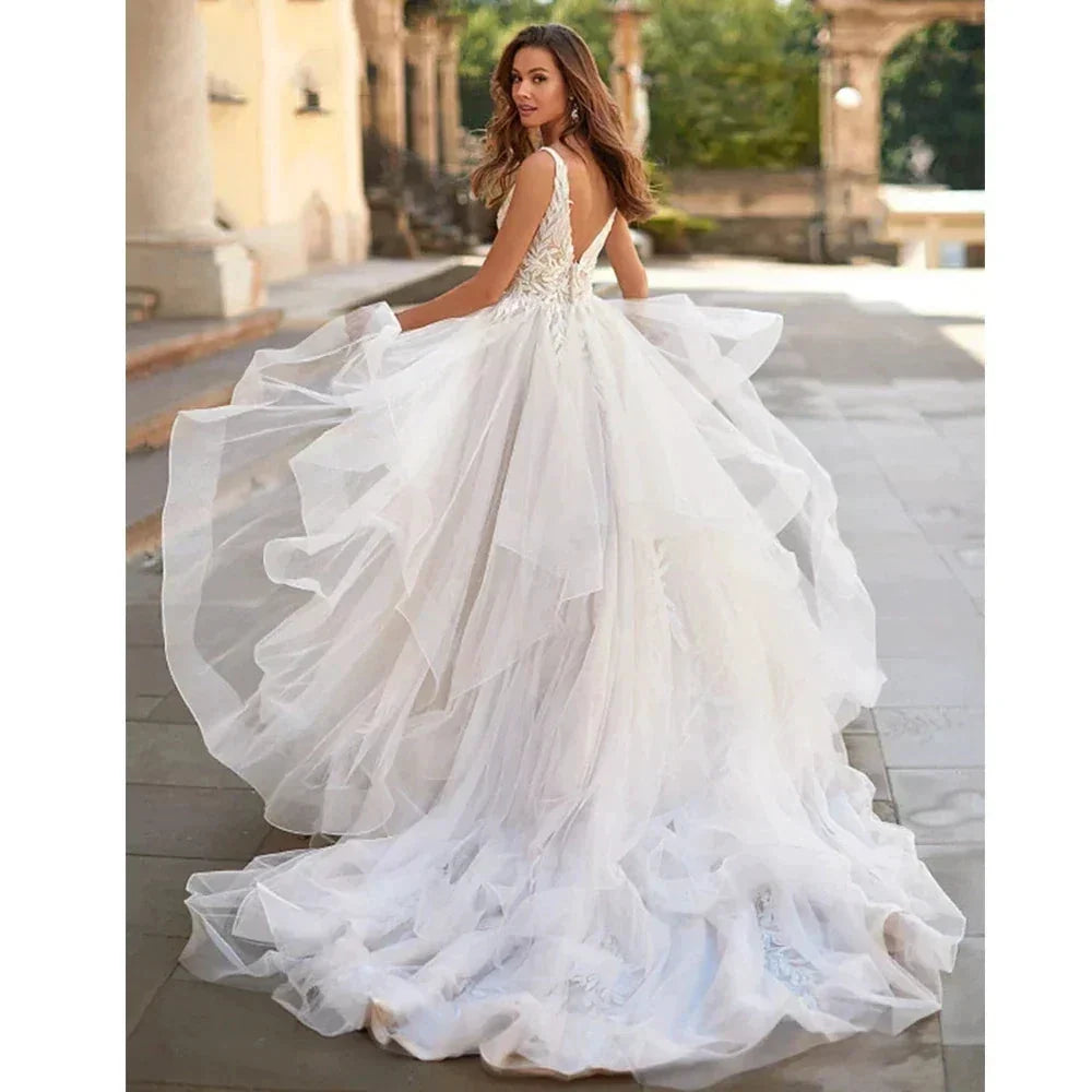 Wedding Dresses 2023 Bohemia A-line Sexy V-neck Pleated Backless Button Bridal Gowns Women's Elegant Backless Vestidos De Novia (ZD14178)