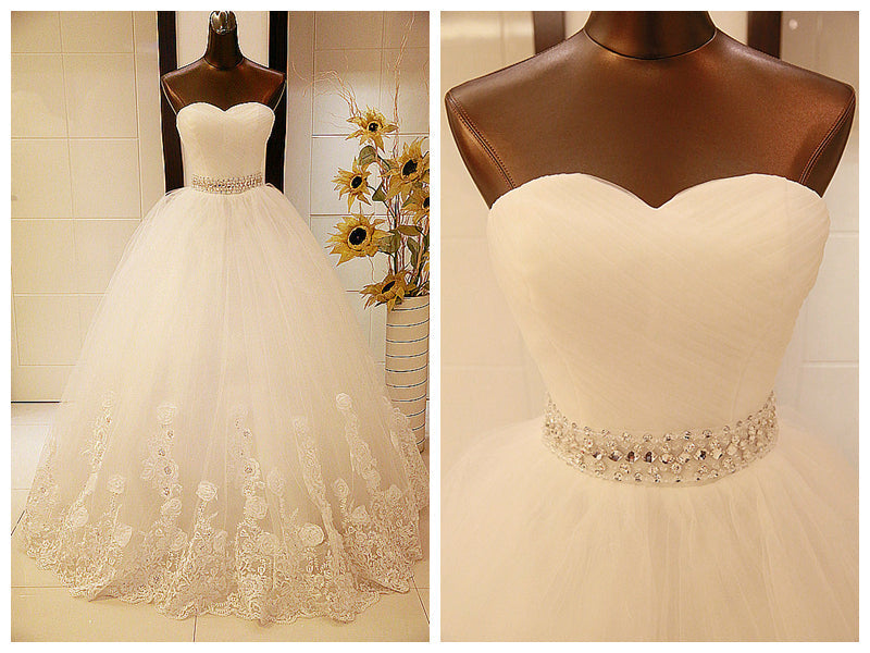 White Lace Sweetheart Crystal Long Wedding Dresses Ball Gown Lace-Up Tulle Fitted Bridal Gowns