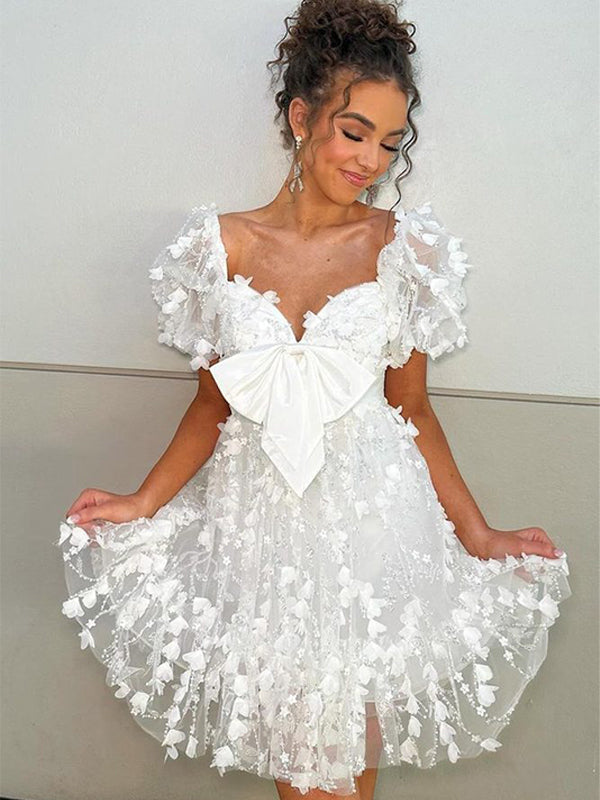 A-Line Puff Sleeves Short Tulle Homecoming Dress With Bowknot