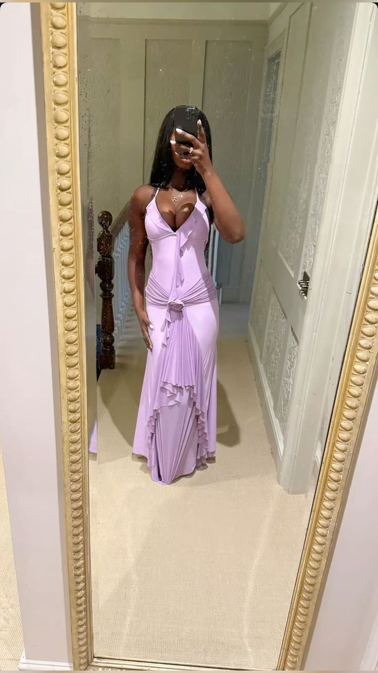 Chic Spaghetti Straps V-Neck Chiffon Pleated Ruffle Mermaid Prom Dress Lavender Long Evening Dress - FashionDia