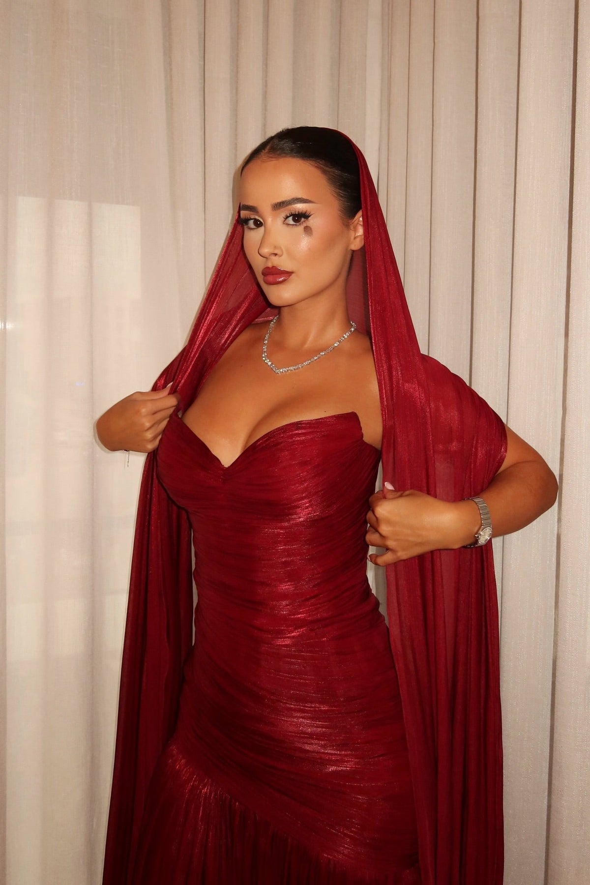 Romantic Burgundy Sweetheart Strapless Sleeveless Prom Dresses Floor-Length With Pleats