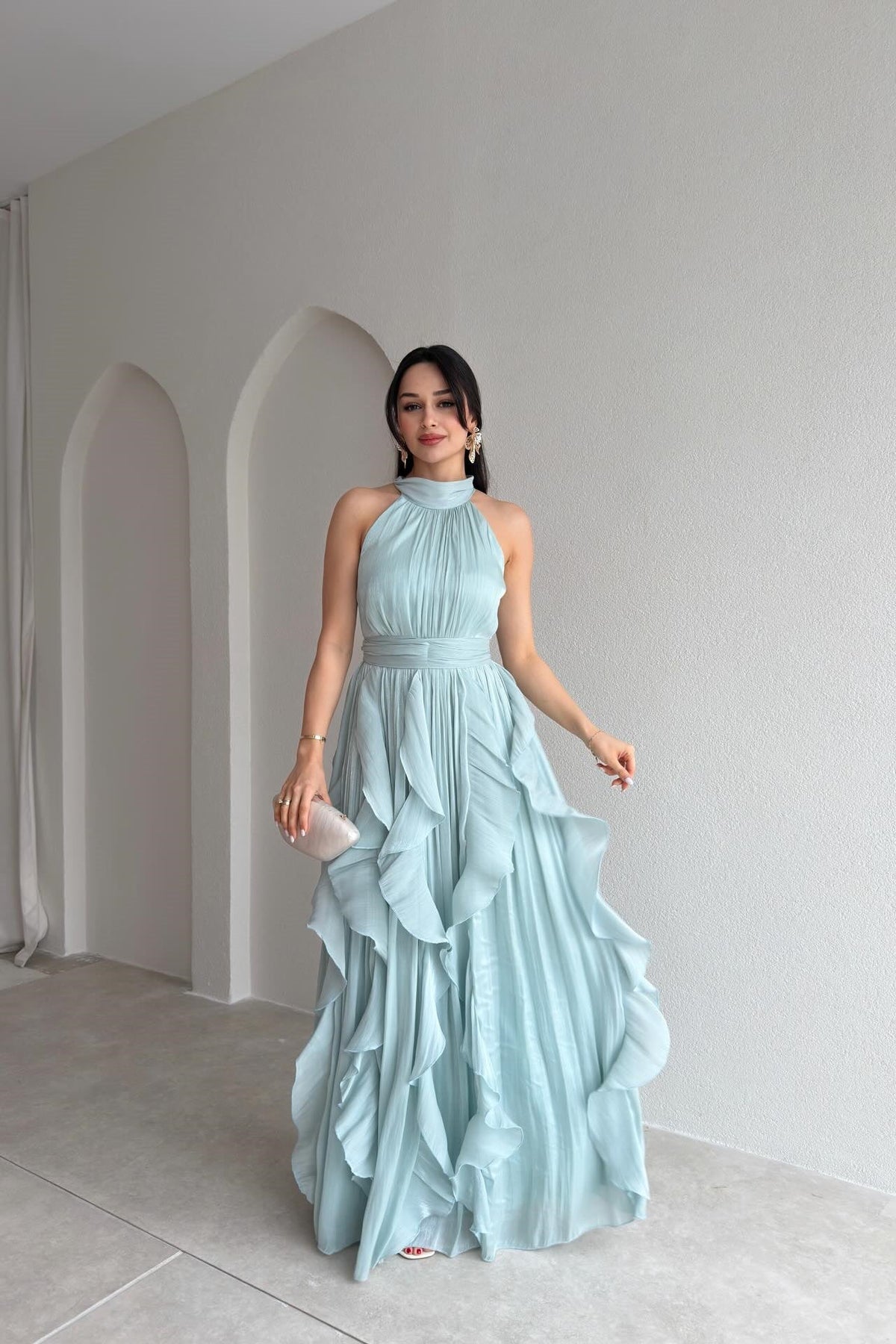 Romantic Halter Sleeveless Chiffon Prom Dresses Long With Pleats Ruffles