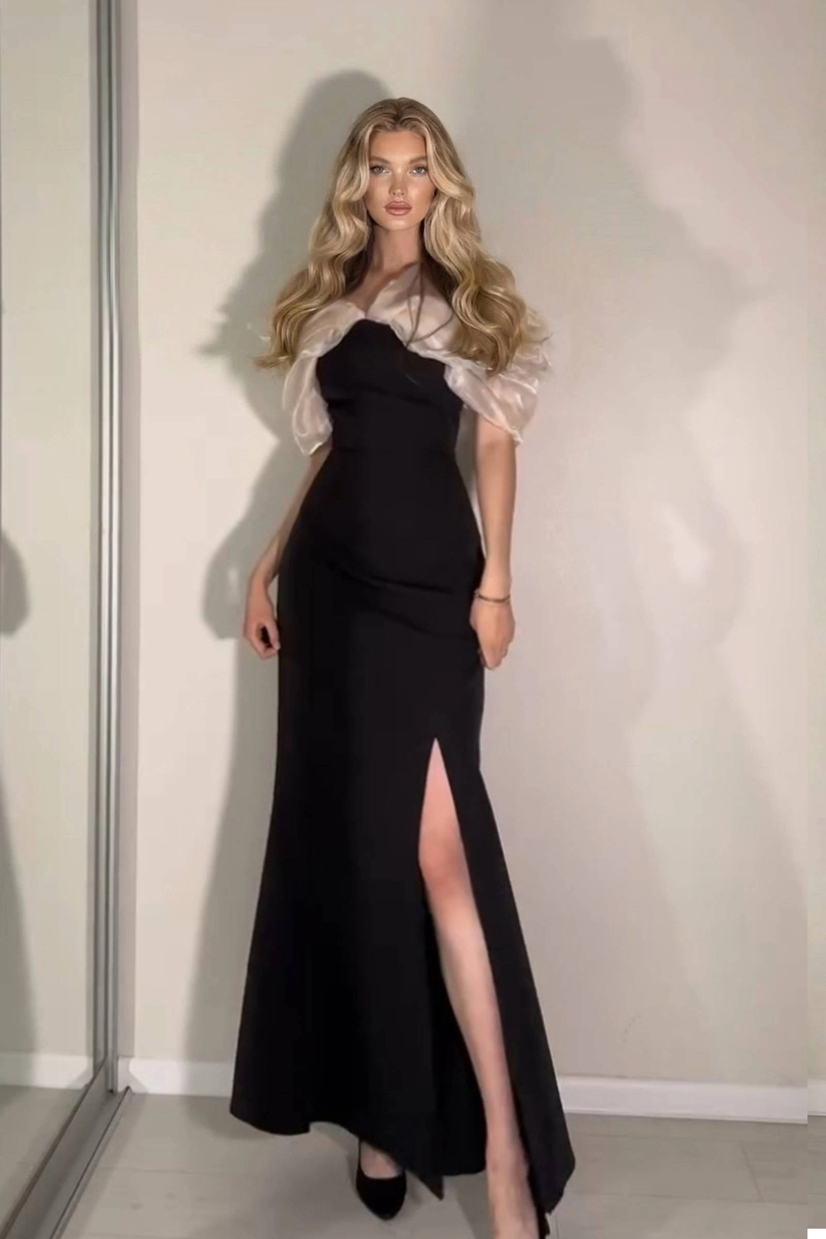 Elegant Black Off-the-Shoulder Satin Mermaid Prom Dresses Column With High Split