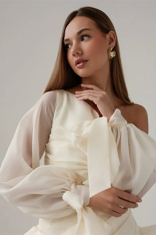 Elegant Long Sleeves Chiffon Homecoming Dresses Mini With Ruffles