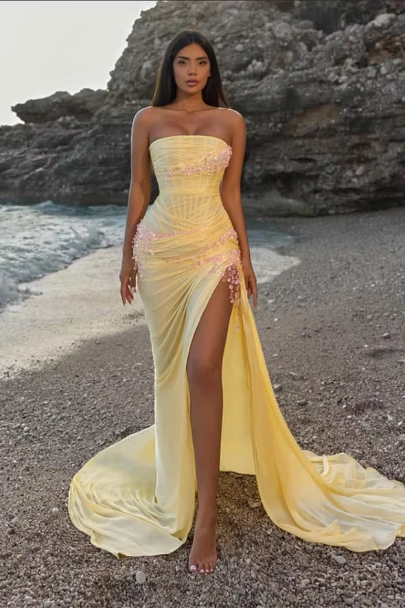 Dazzling Daffodil Strapless Sleeveless Mermaid Prom Dresses High Split With Pleats