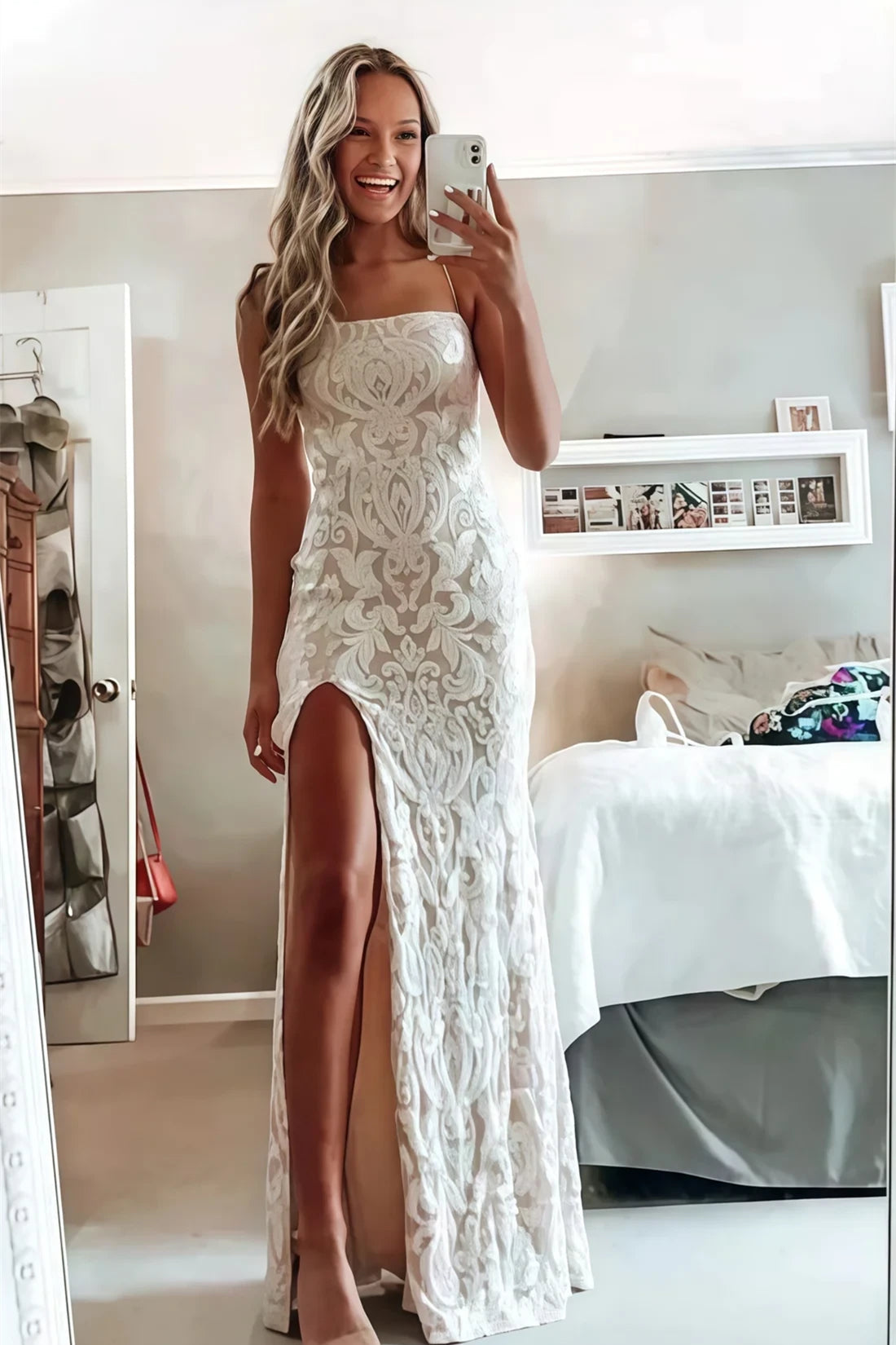 Charming Spaghetti-Straps Sleeveless Mermaid Prom Dresses Column With High Split