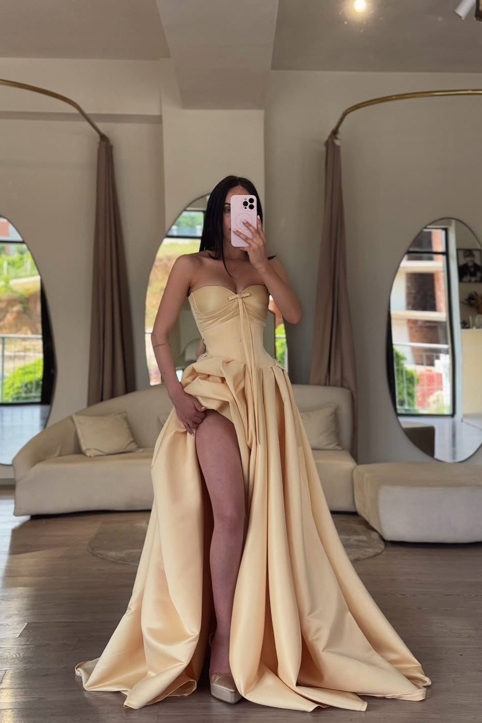 Graceful Sweetheart Strapless Sleeveless Satin Prom Dresses A-Line With Pleats