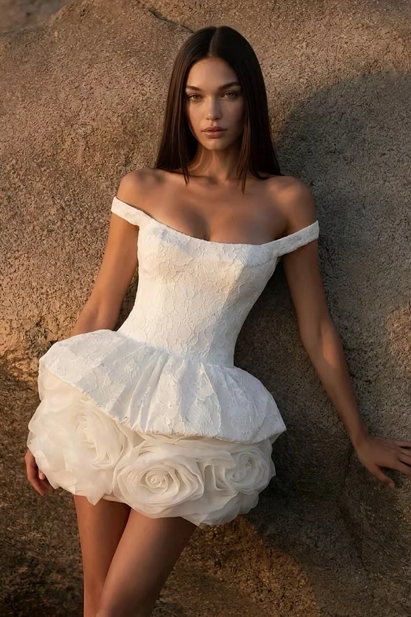 Pretty White Off The Shoulder Homecoming Dresses Mini With Zipper