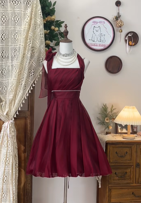 Vintage Burgundy Halter Chiffon A Line Homecoming Dress Cocktail Dress Mini Birthday Outfits