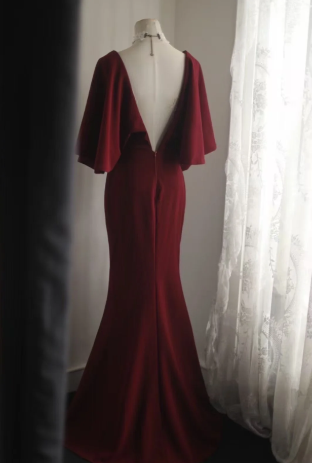 Vintage V-Neck Burgundy Satin Mermaid Evening Dress Backless Long Birthday Party Dress - View 3 | FashionDia