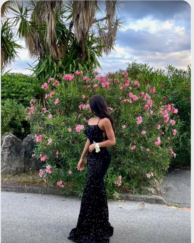Shiny Black Sequins Long Evening Dress With Lace-up Back Y4946 - View 2 | VelvetHem