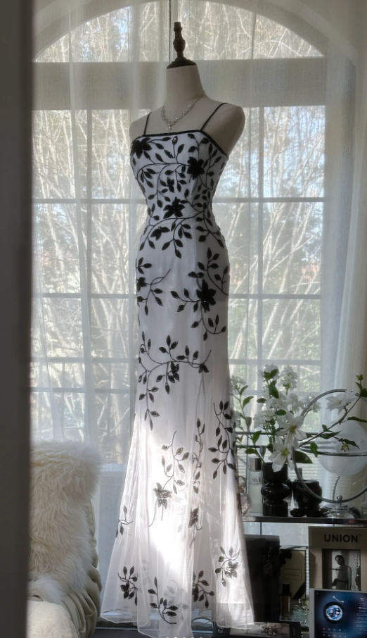 Unique Spaghetti Straps White Chiffon Black Beaded Mermaid Long Evening Dress Formal Birthday Party Dress - View 2 | FashionDia