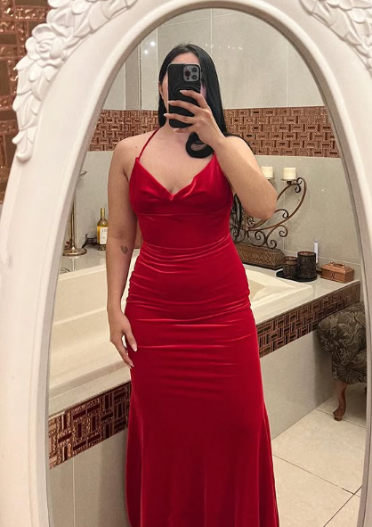 Sexy Red Spaghetti Straps Red Velvet Evening Dress Mermaid Prom Dress Y7816 - View 2 | VelvetHem