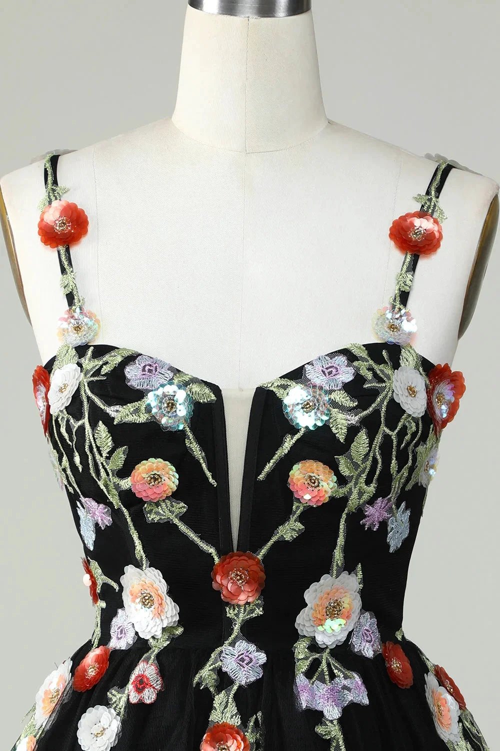 Black A Line Spaghetti Straps Sequin Homecoming Dress with Flowers (ZD11569)