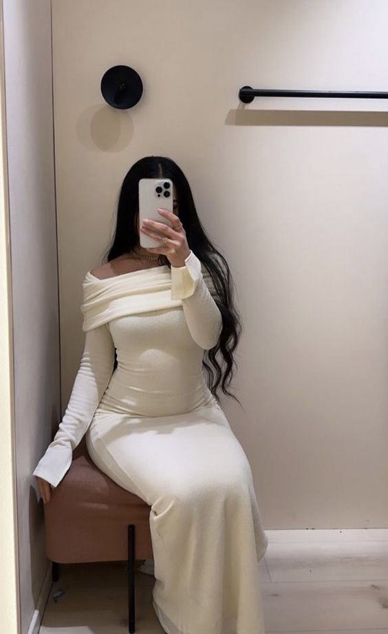 Chic Off-Shoulder Long Sleeves White Sheath Long Evening Dress Y5457 - VelvetHem