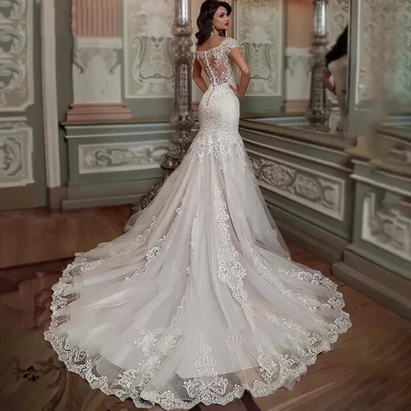 Luxury Mermaid Wedding Dress Short Sleeves Lace Appliques Elegant Boat Neck Bride Gown Illusion Backless Button Train (ZD13536)