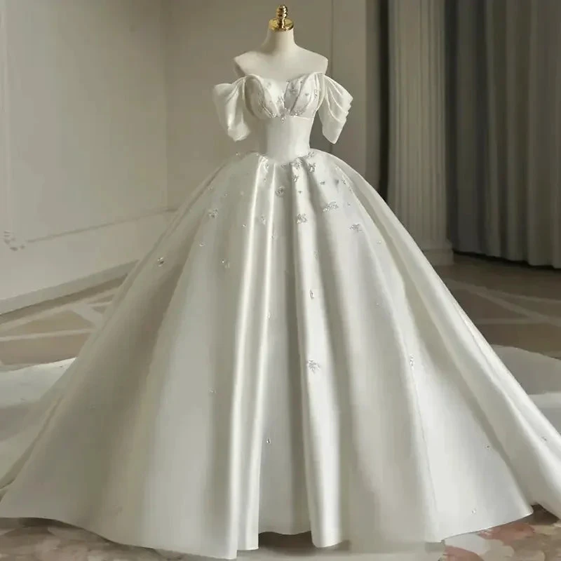 Heavy Industry Luxury Satin Tail Wedding Dress (ZD13706)
