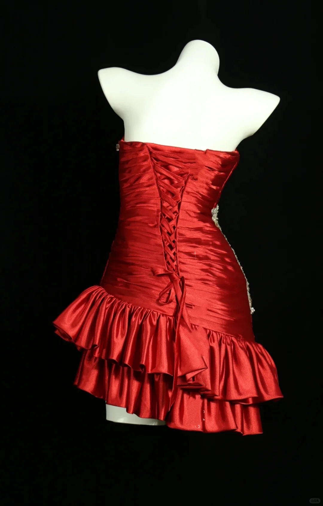 Vintage Strapless Red Satin Pleated Ruffle Cocktail Dress Sheath Short 8th Grade Homecoming