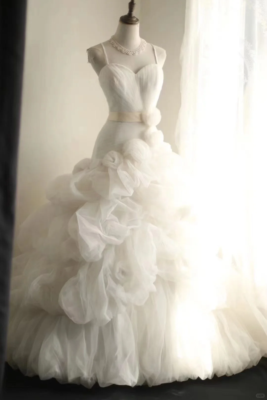 Classy Spaghetti Straps Tulle Ruched White A Line Long Wedding Dress