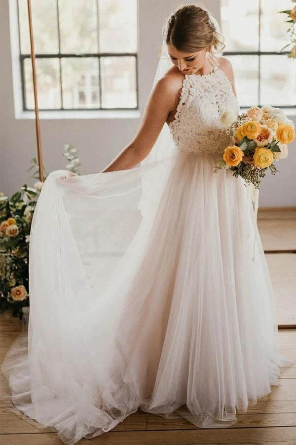 A-Line Round Neck Sweep Train Tulle Wedding Dress with Lace (ZD16019)