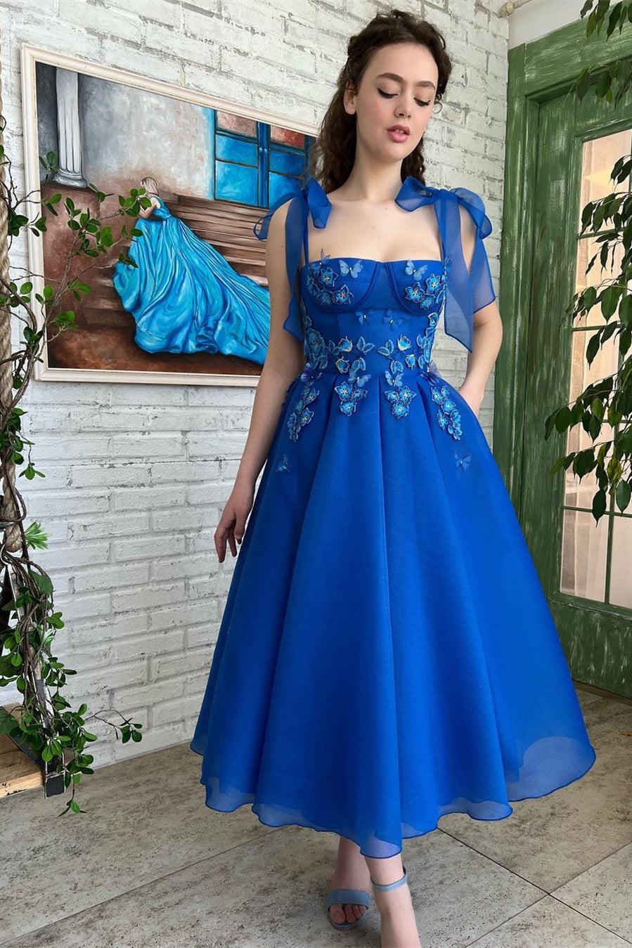A-Line Square Tea-Length Sleeveless Open Back Appliques Lace Cute Prom Dress
