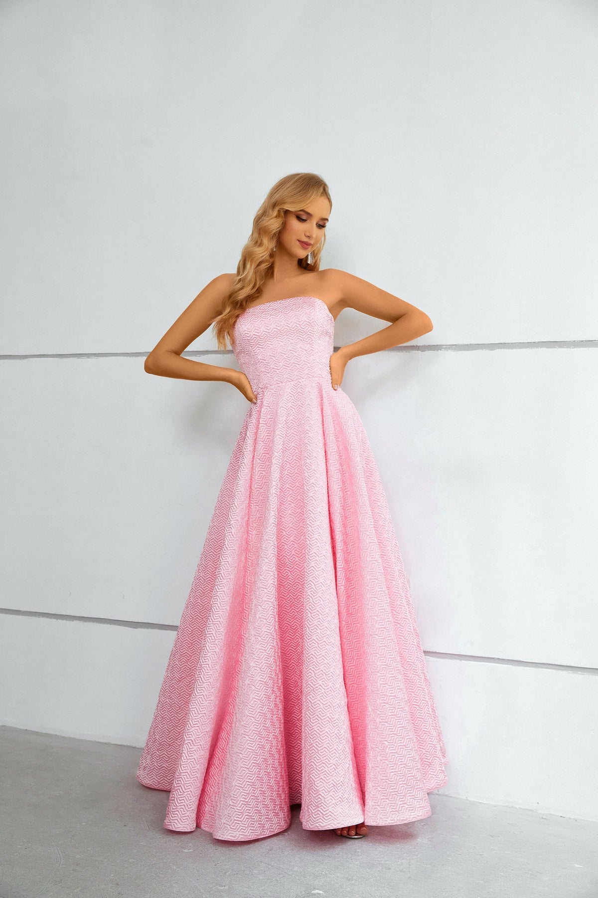 A-Line Strapless Floor-Length Sleeveless Open Back Modest Prom Dress