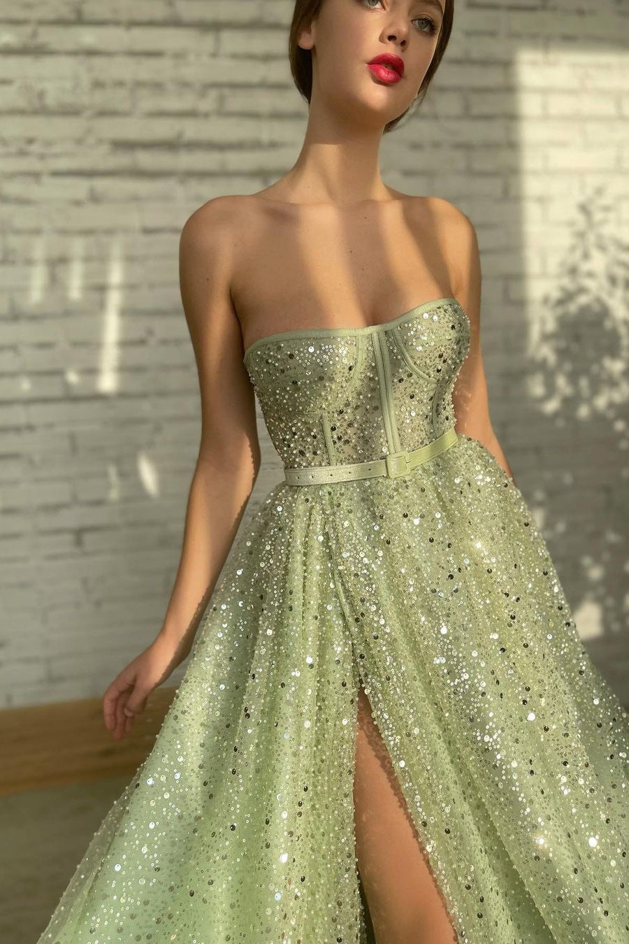 A-Line Strapless Sweetheart Sequined High Split Floor-Length Sleeveless Open Back Sexy Prom Dress