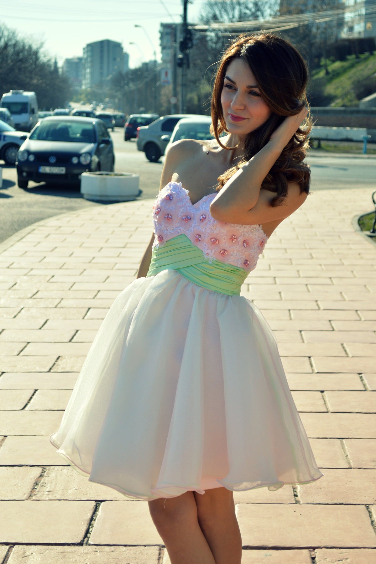 A-Line Sweetheart Knee Length Tulle Beading Homecoming Dress