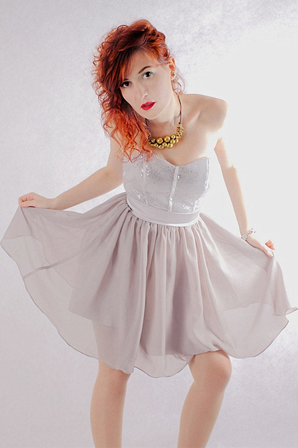 A-Line Sweetheart Knee Length Tulle Paillette Sleeveless Prom Dress