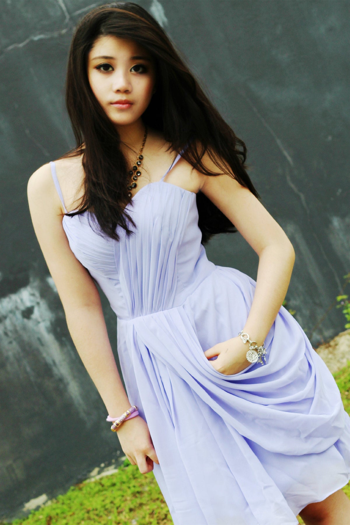 A-Line V-Neck Spaghetti Strap Knee Length Chiffon Pleated Prom Dress
