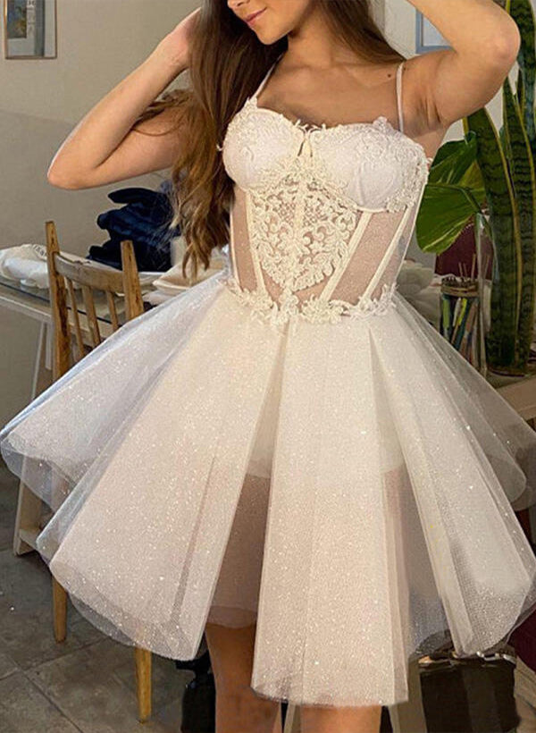 A-Line/Princess Sweetheart Tulle Sleeveless Short/Mini Homecoming Dresses With Appliques Lace