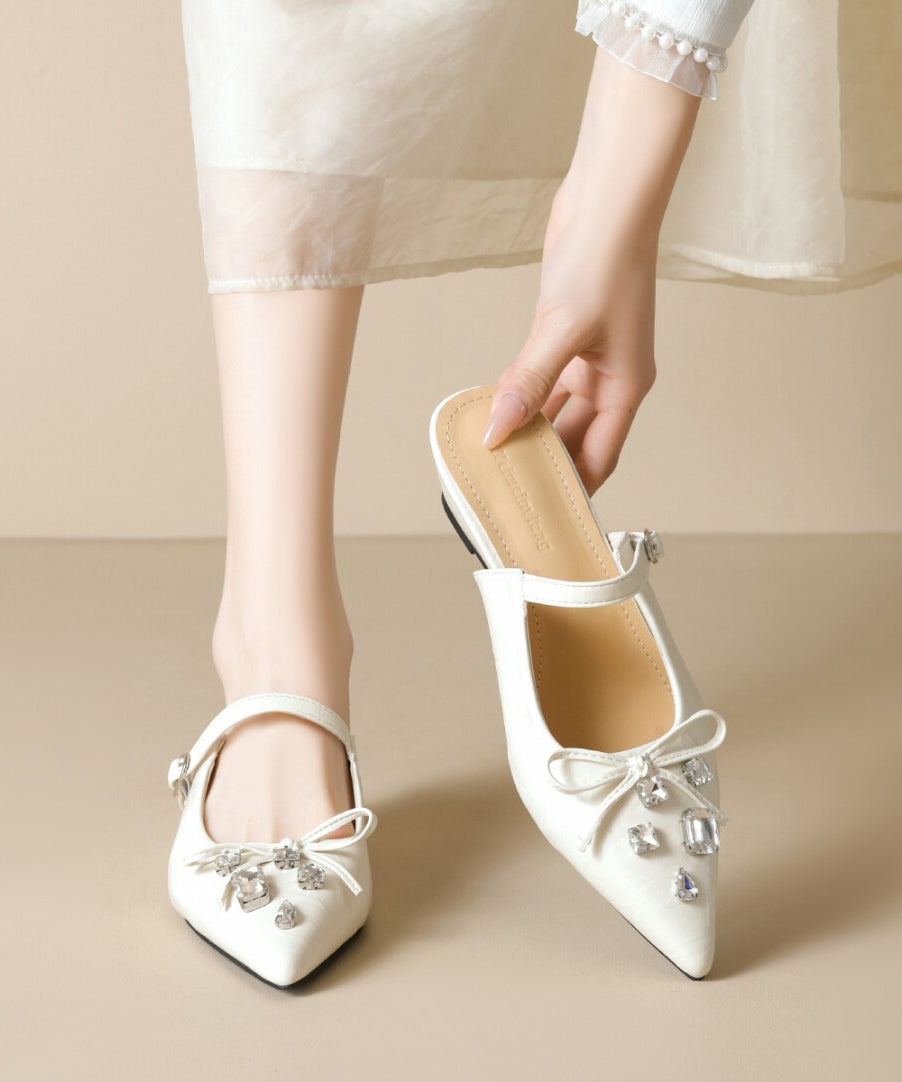 Graceful Orthopedic Sandals for Modern Look