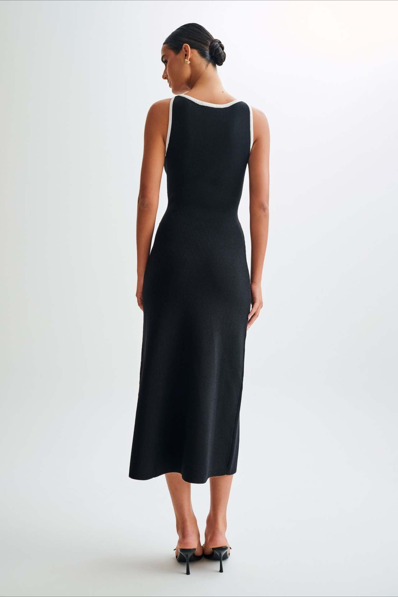 Knit Sleeveless Button Midi Dress
