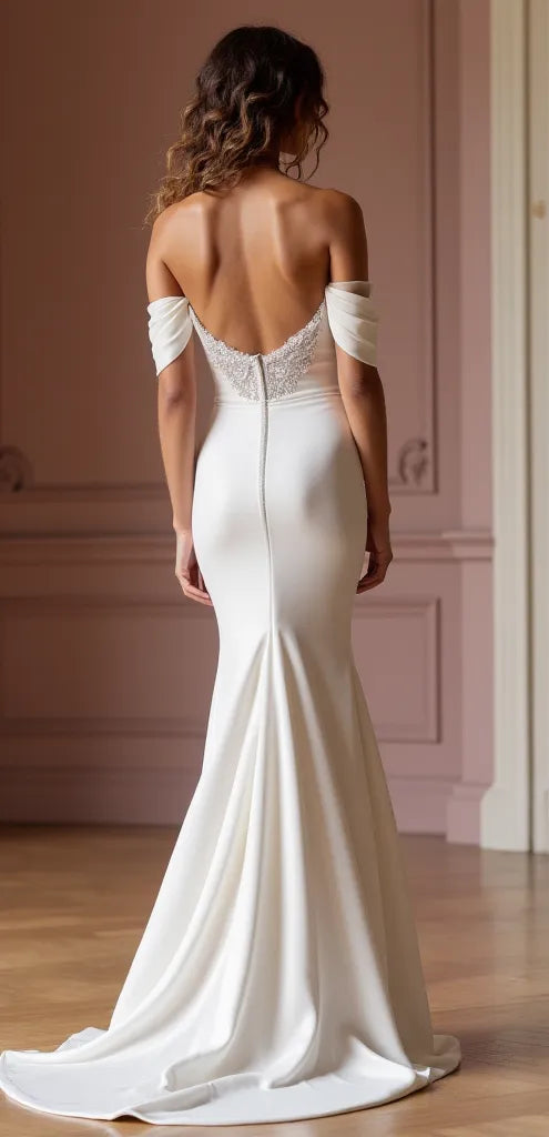 Mermaid Bridal Dress with a Sophisticated Cut for Stylish Brides