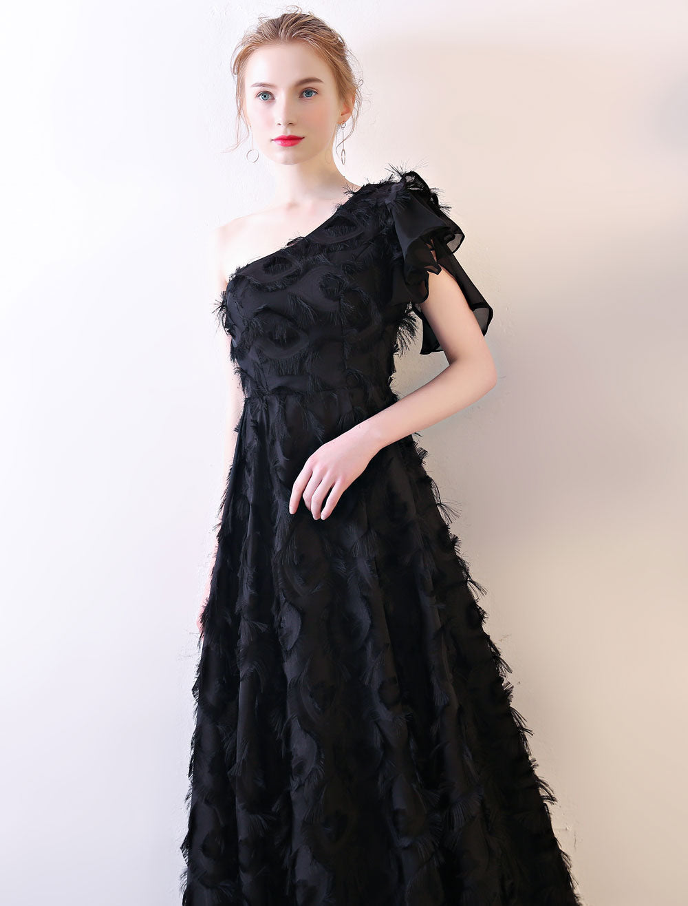 Amazing Black Evening Dress One-Shoulder evening dress Long Lace Ruffles Floor-Length Formal Dress With Sash