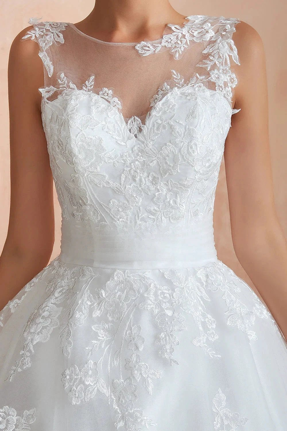 Amazing Long A-line Appliques Lace Tulle Wedding Dress (ZD14403)