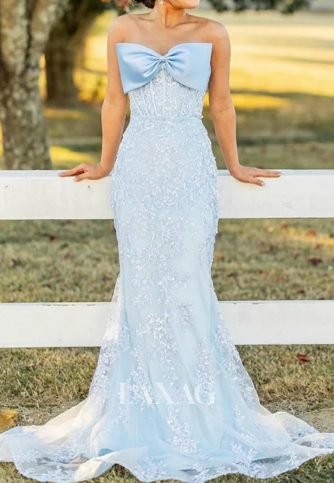 Bow-Sweetheart Sleeveless Off-Shoulder Mermaid Prom Dress Allover Lace Applique Sequined Party Gowns