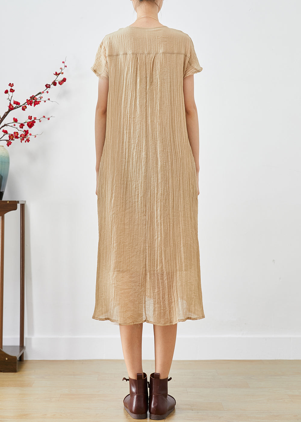 Classic Vintage & Enduringly Stylish Dress