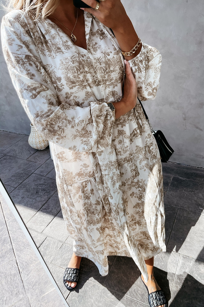 Sophisticated Dress with a Clean Classic Look