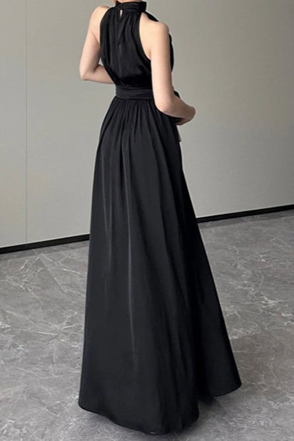 Elegant Sleeveless Evening Dress with Relaxed Fit and Boutique Fashion Look