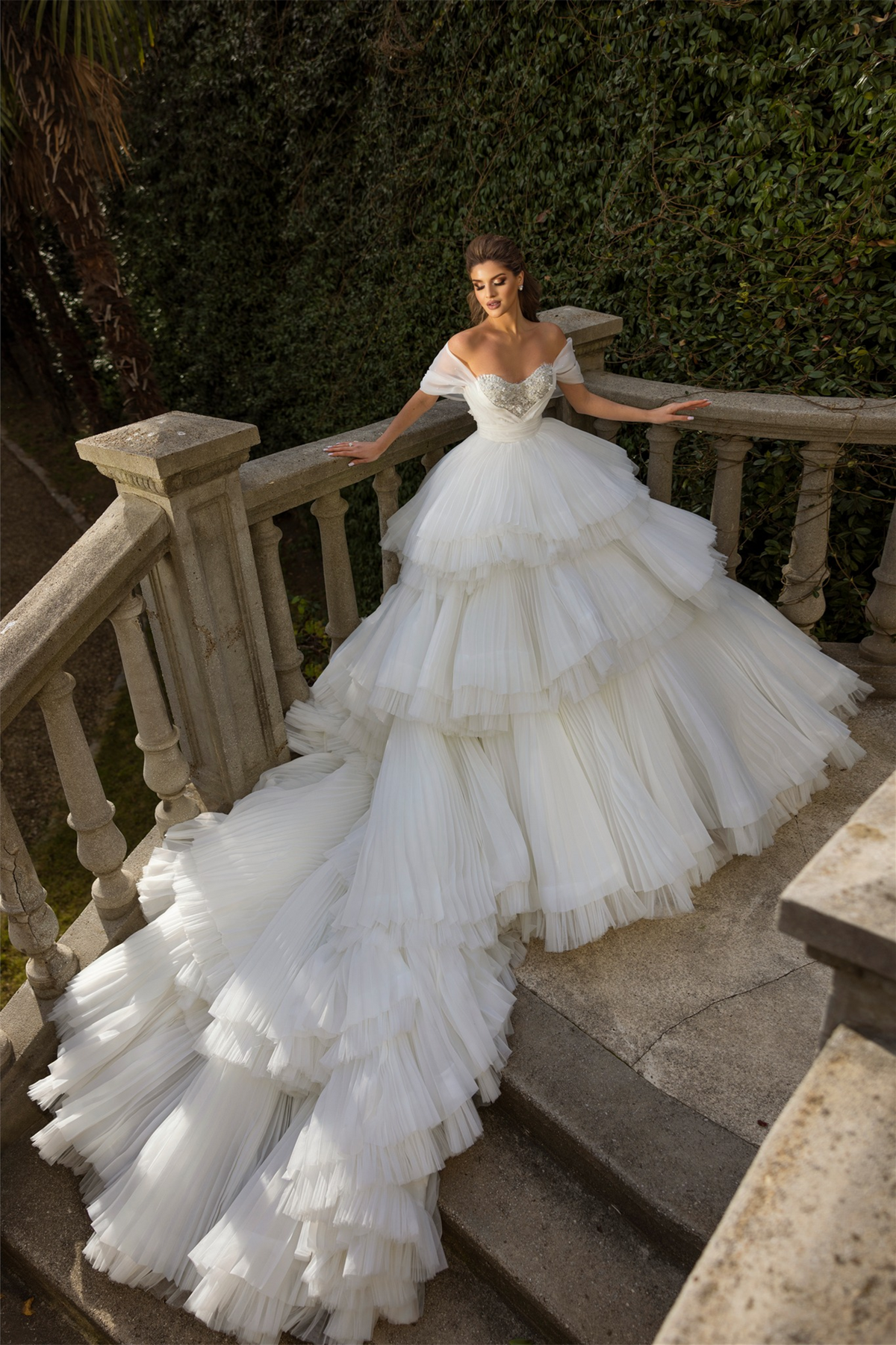 Ball Gown Off-the-shoulder Sweetheart Floor-Length Sleeveless Backless multiple layers Wedding Dress