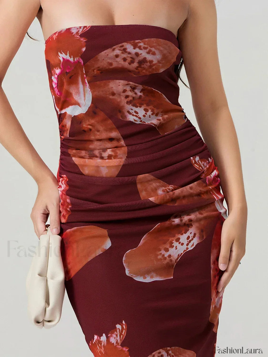 Bandeau Off Shoulder Vintage Inspired Dress for Modern Casual Wear