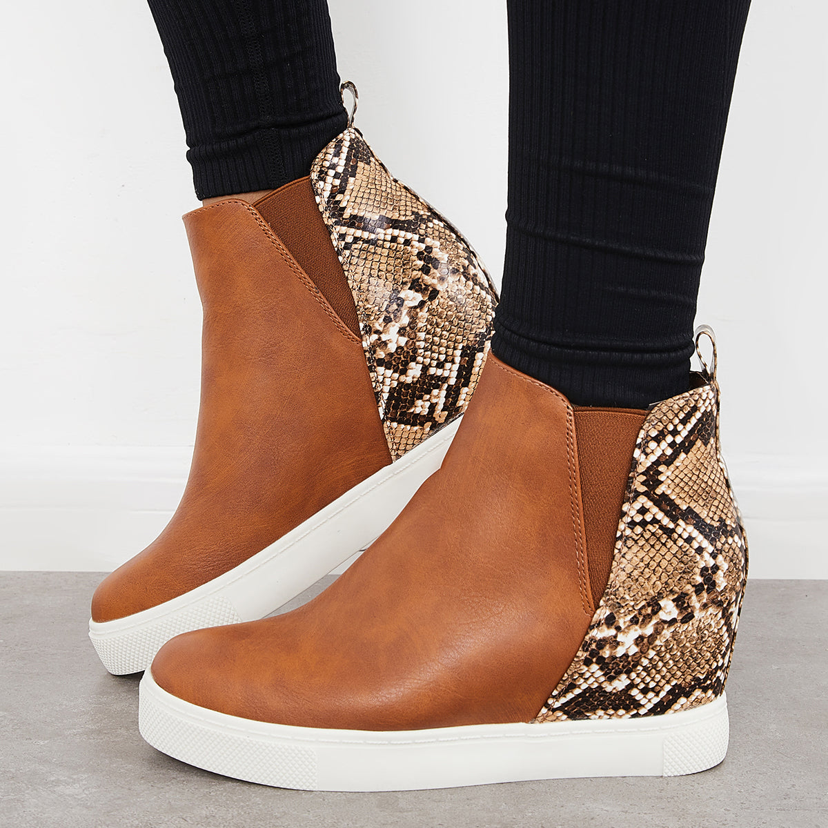 Chic Orthopedic Sneakers with Unique Design