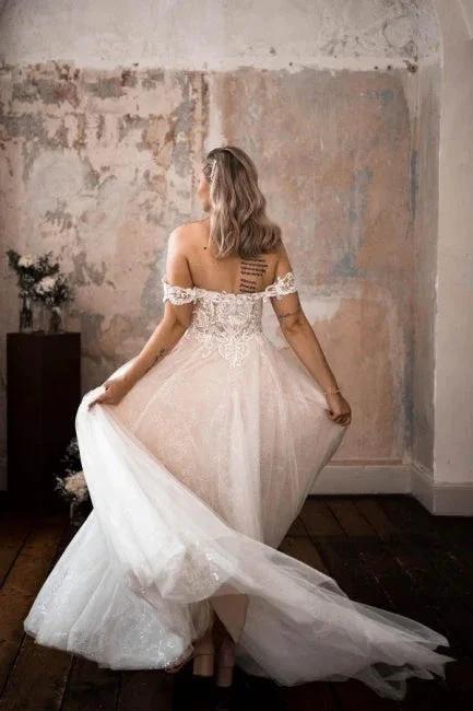 Beautiful A-line Boho Off-the-shoulder Wedding Dresses With Lace (ZD14975)