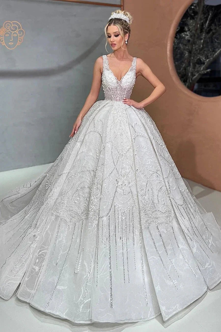 Beautiful Ball Gown Spaghetti Strap Wedding Dress With Beading (ZD14930)