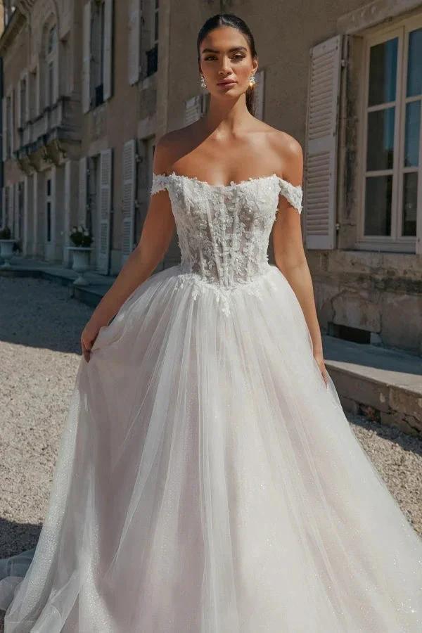 Beautiful Long A-line Off-the-shoulder Appliques Tulle Wedding Dress (ZD15499)