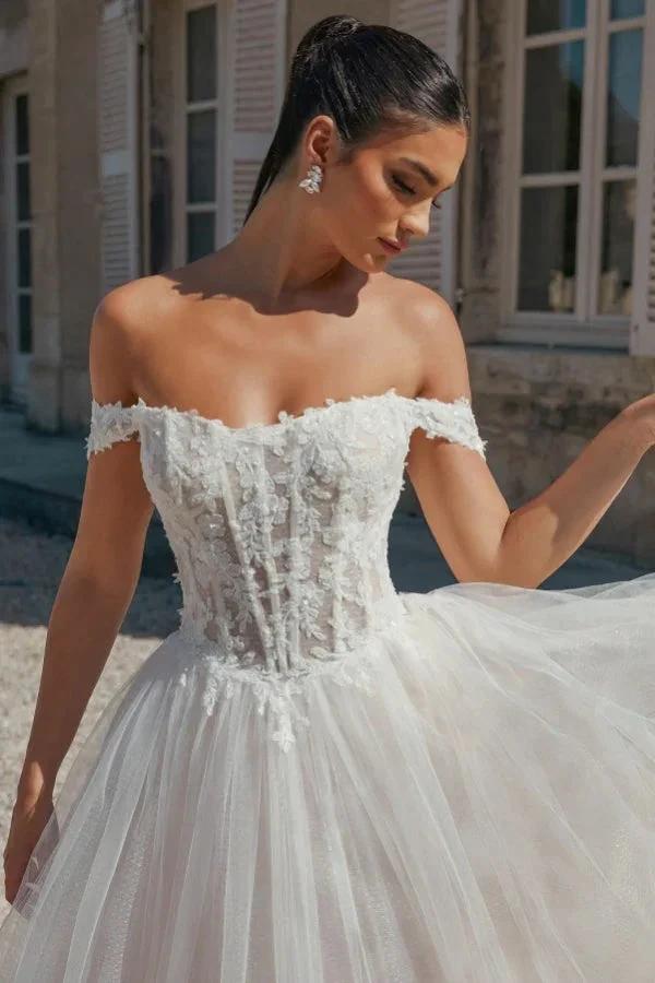 Beautiful Long A-line Off-the-shoulder Appliques Tulle Wedding Dress (ZD15499)
